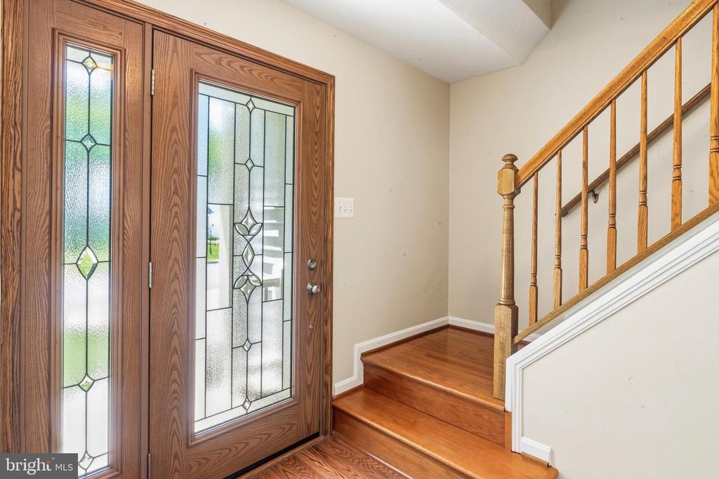 Image 9 of property listing at 6560 ABRAHAM CT, Eldersburg, MD 21784