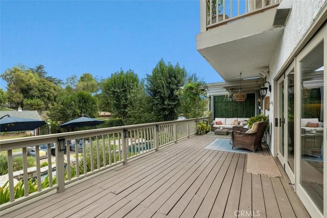 24 Buckskin Lane, Rolling Hills Estates, CA 90274