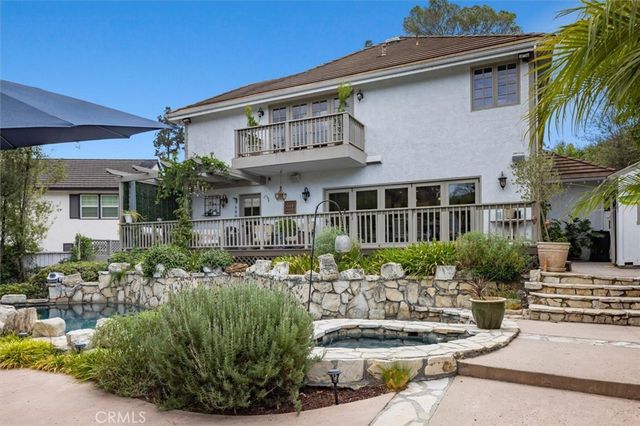 24 Buckskin Lane, Rolling Hills Estates, CA 90274