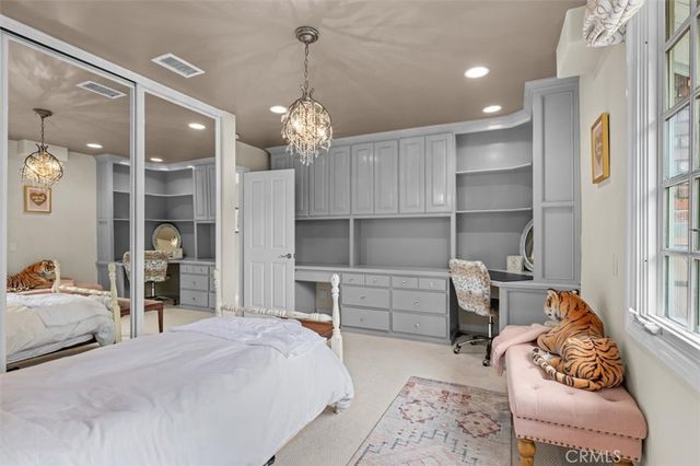 24 Buckskin Lane, Rolling Hills Estates, CA 90274