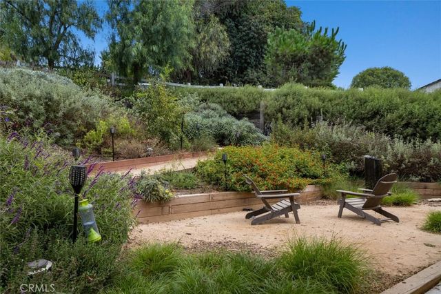 24 Buckskin Lane, Rolling Hills Estates, CA 90274