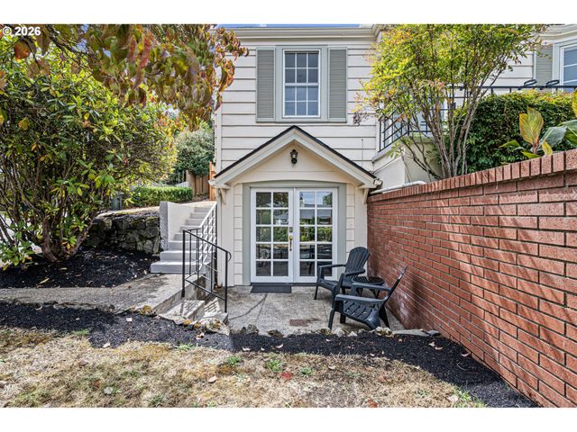 158 W 21ST Ave, Eugene, OR 97405