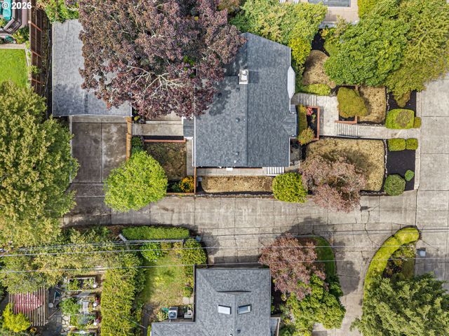 158 W 21ST Ave, Eugene, OR 97405