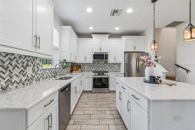 4146 WELLING TERRACE, Land O Lakes, FL 34638