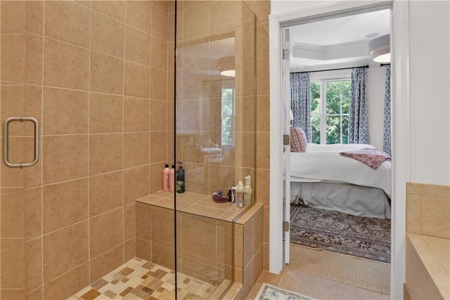 3552 Roswell Road NW, Atlanta, GA 30305