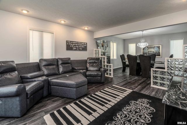6381 Tyner Lane, Marion, IL 62959