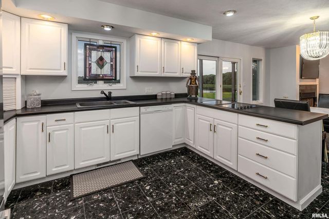 6381 Tyner Lane, Marion, IL 62959