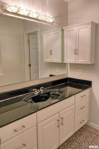 6381 Tyner Lane, Marion, IL 62959