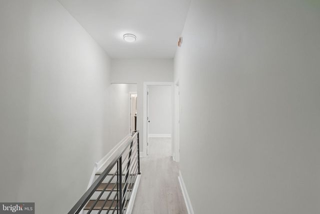 2030 S 6TH ST, Philadelphia, PA 19148