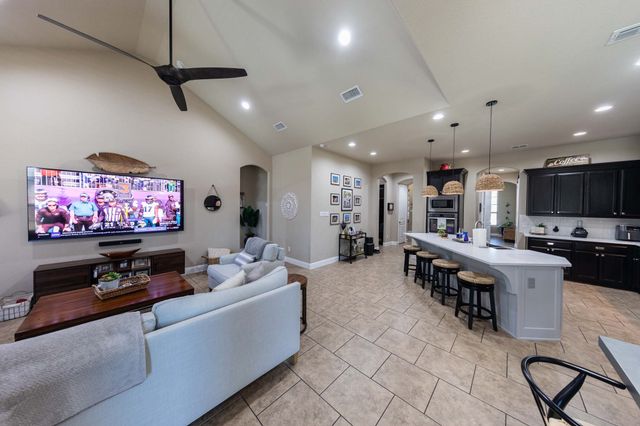 4500 Periwinkle Drive, Mansfield, TX 76063