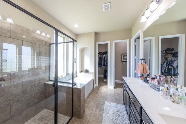 4500 Periwinkle Drive, Mansfield, TX 76063