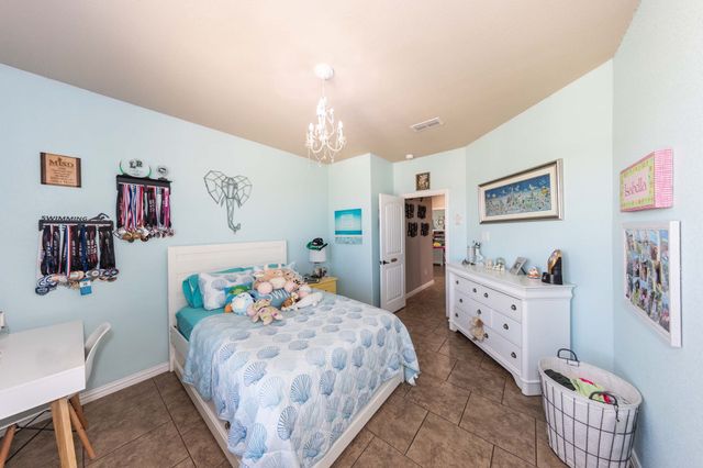 4500 Periwinkle Drive, Mansfield, TX 76063