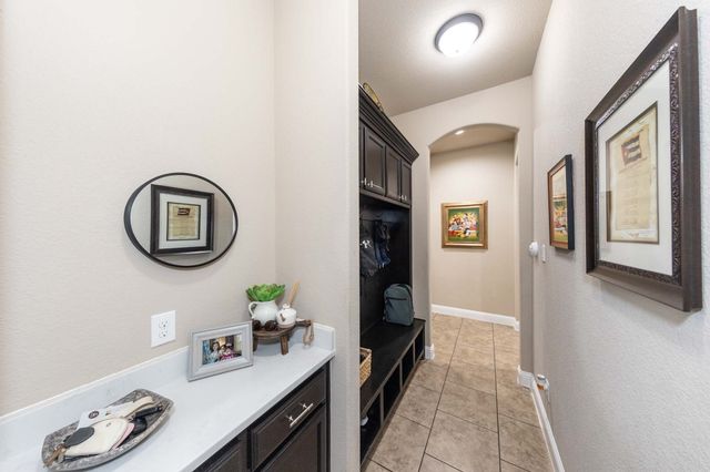 4500 Periwinkle Drive, Mansfield, TX 76063