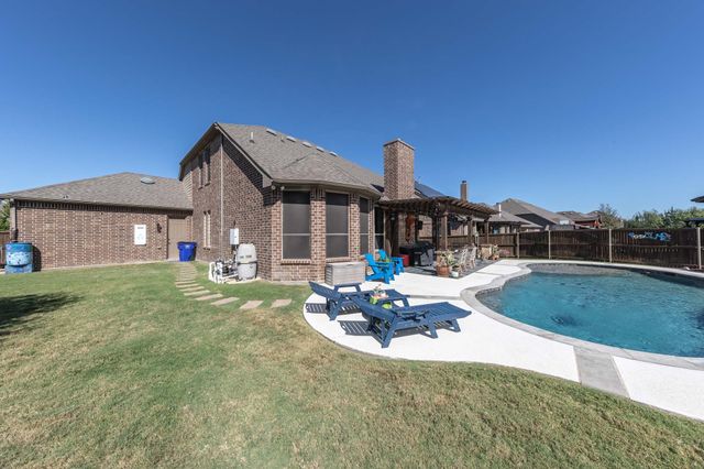 4500 Periwinkle Drive, Mansfield, TX 76063