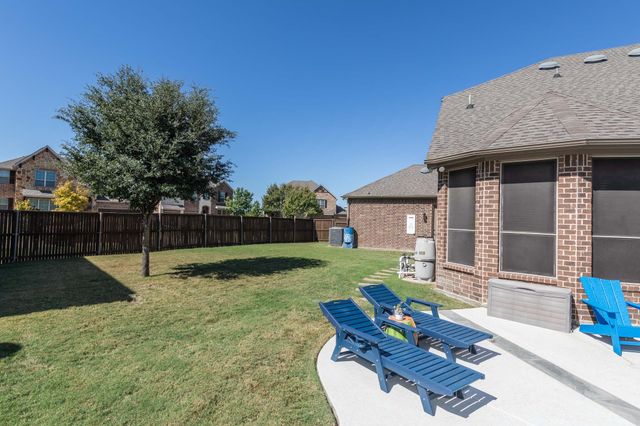 4500 Periwinkle Drive, Mansfield, TX 76063