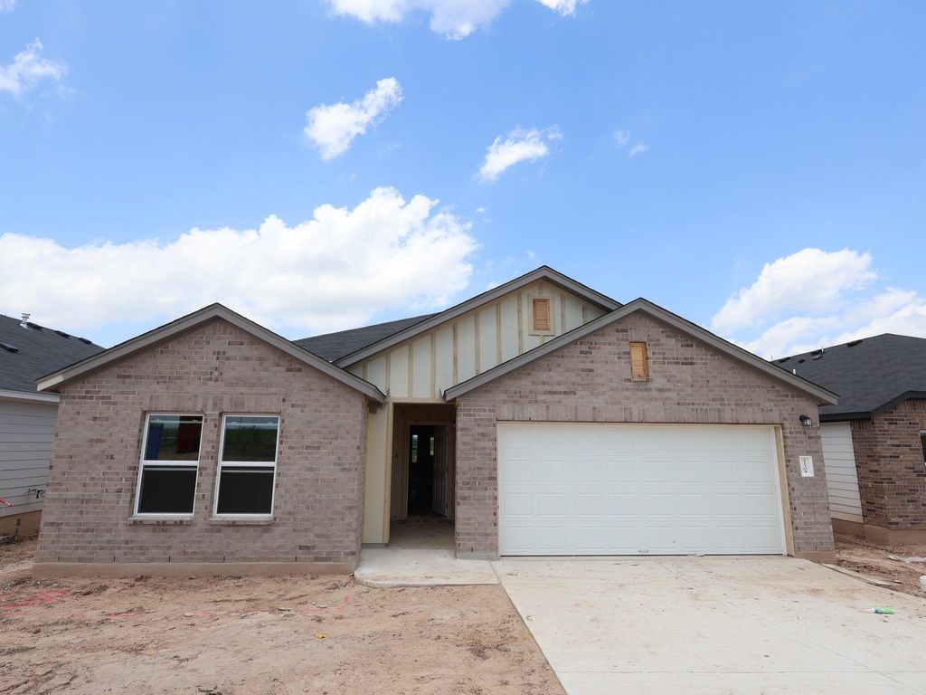 12304 Setting Peak LN, Buda, TX 78610