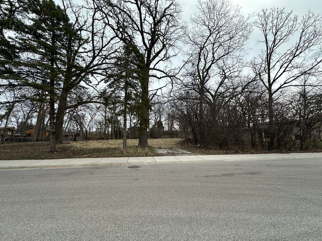 755 Kipling Place, Deerfield, IL 60015