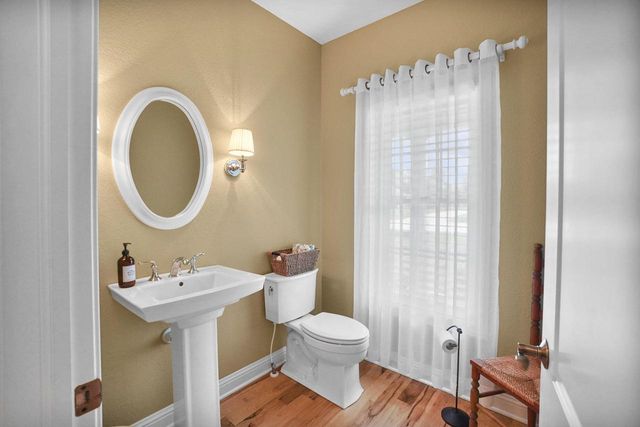 N75W24615 Overland ROAD, Sussex, WI 53089