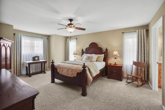 N75W24615 Overland ROAD, Sussex, WI 53089