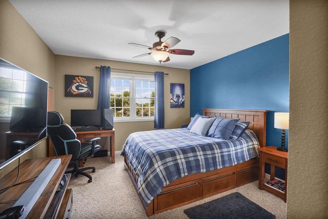 N75W24615 Overland ROAD, Sussex, WI 53089