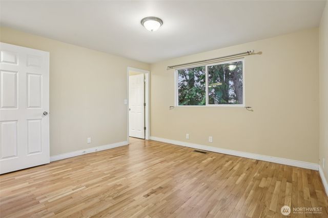 12224 SE 60th Place, Bellevue, WA 98006