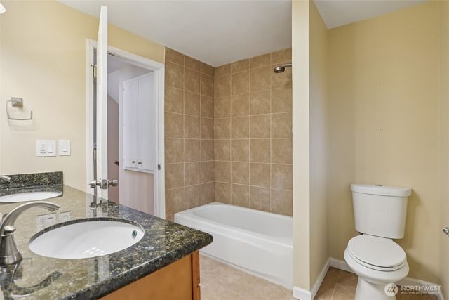 12224 SE 60th Place, Bellevue, WA 98006