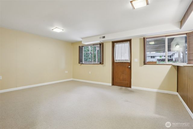 12224 SE 60th Place, Bellevue, WA 98006