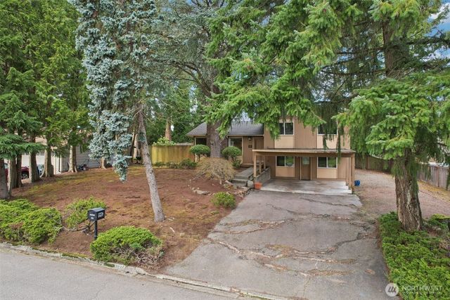 12224 SE 60th Place, Bellevue, WA 98006