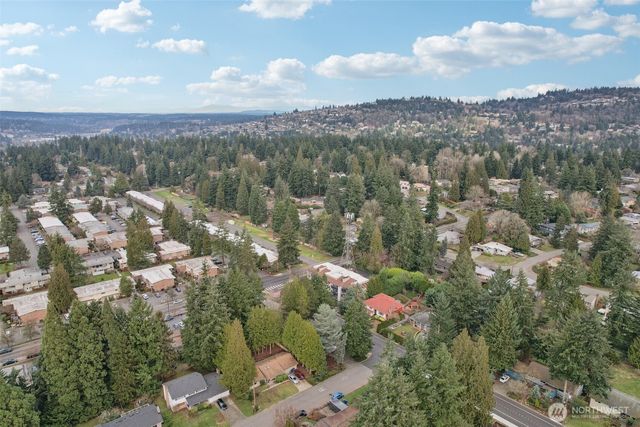 12224 SE 60th Place, Bellevue, WA 98006