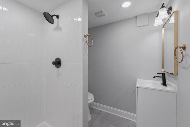 1213 QUO AVE, Capitol Heights, MD 20743