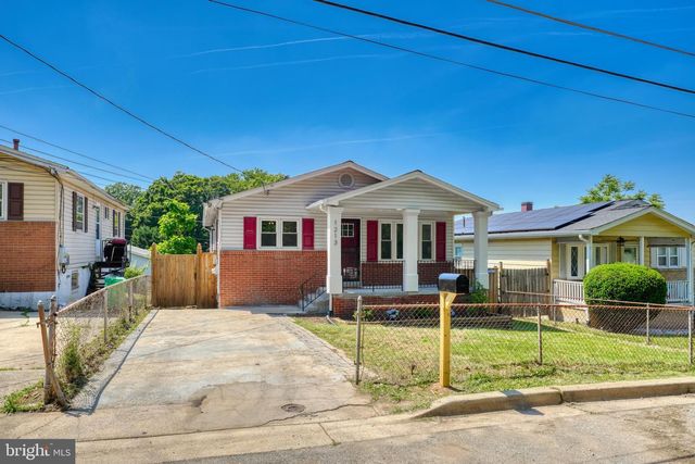 1213 QUO AVE, Capitol Heights, MD 20743