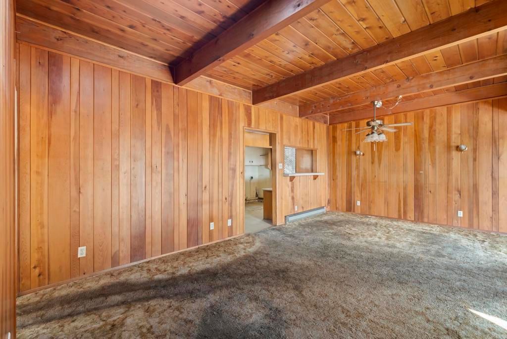 Image 13 of property listing at 10850 2nd Street, Santee, CA 92071