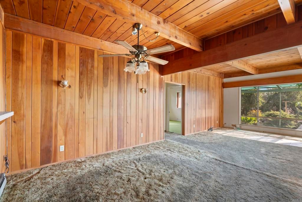 Image 19 of property listing at 10850 2nd Street, Santee, CA 92071