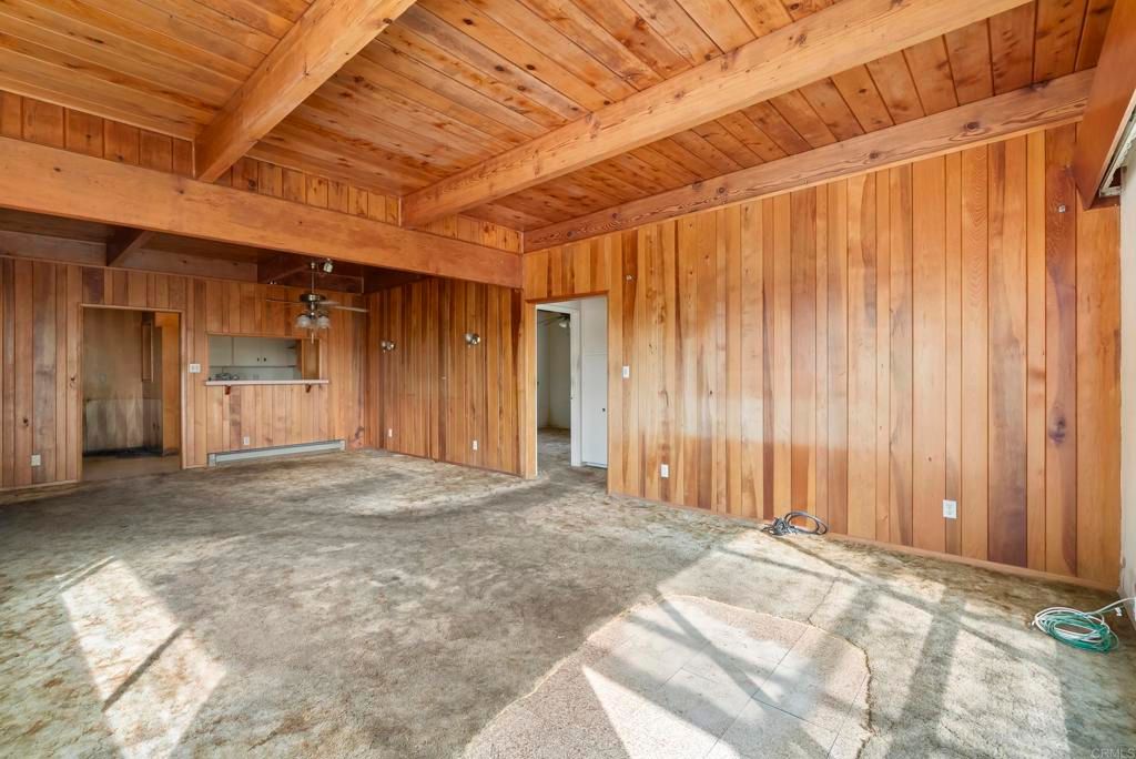 Image 21 of property listing at 10850 2nd Street, Santee, CA 92071