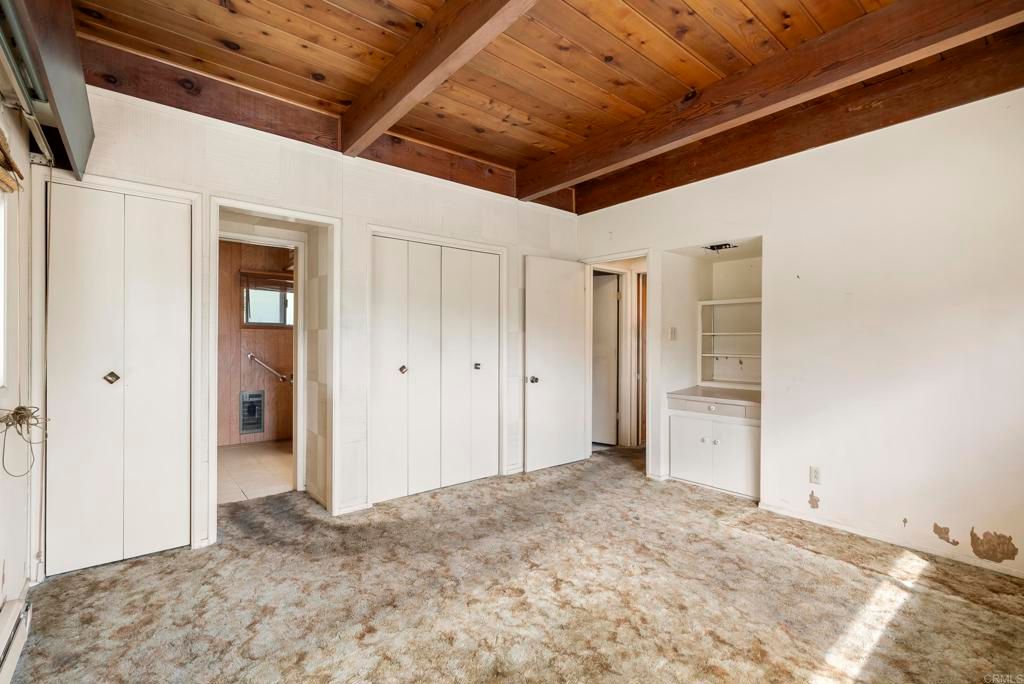 Image 30 of property listing at 10850 2nd Street, Santee, CA 92071