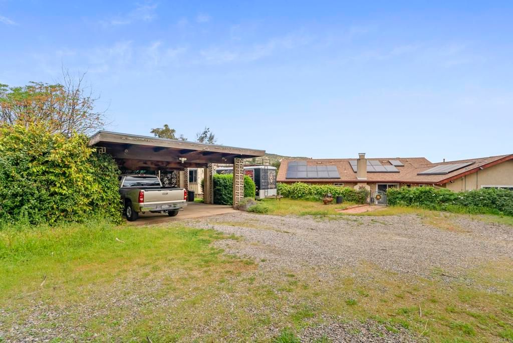 Image 47 of property listing at 10850 2nd Street, Santee, CA 92071