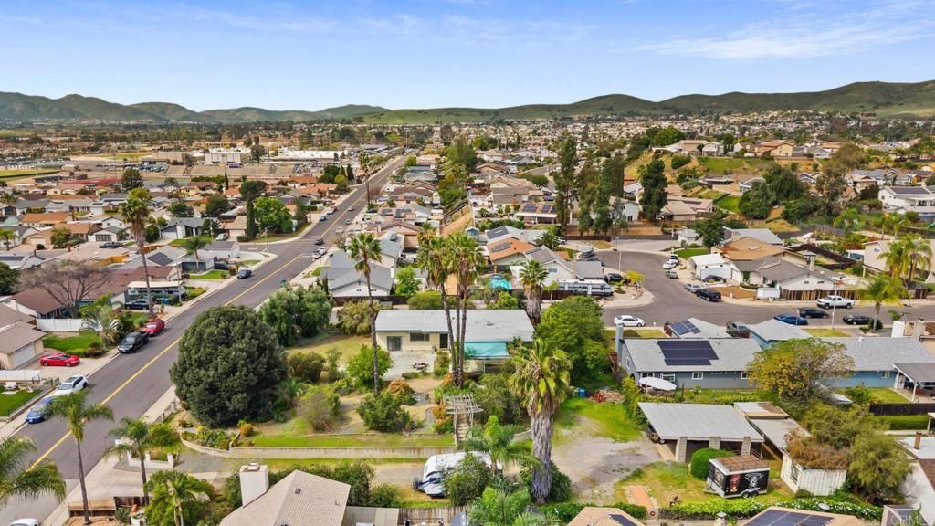 Image 49 of property listing at 10850 2nd Street, Santee, CA 92071