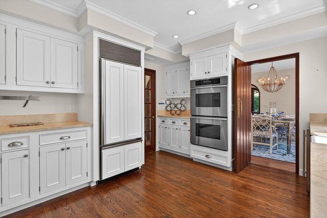 424 Brazilian Avenue, Palm Beach, FL 33480