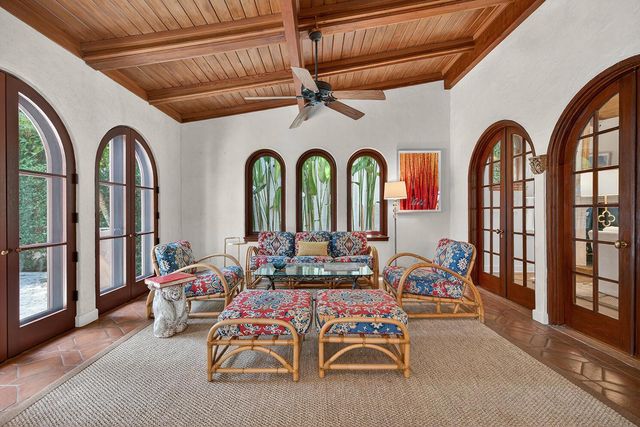 424 Brazilian Avenue, Palm Beach, FL 33480