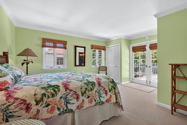 424 Brazilian Avenue, Palm Beach, FL 33480