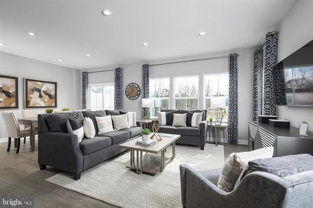 619 PHALEN CT, Wilmington, DE 19808