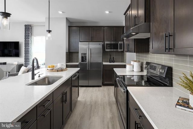 619 PHALEN CT, Wilmington, DE 19808