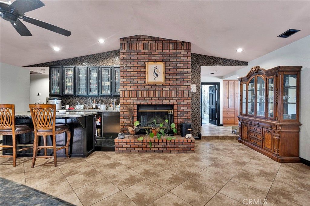 Image 13 of property listing at 13863 Pamlico, Apple Valley, CA 92307