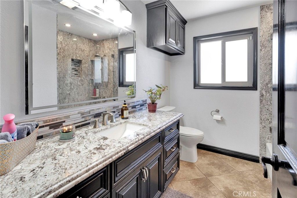 Image 21 of property listing at 13863 Pamlico, Apple Valley, CA 92307