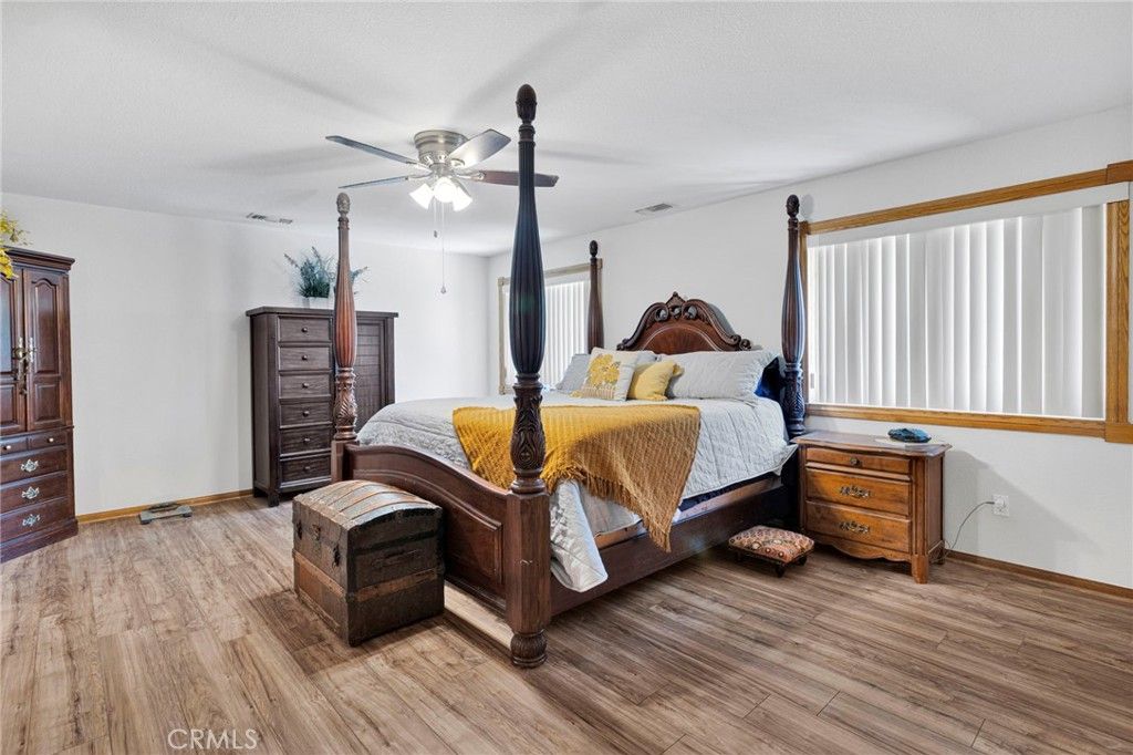 Image 30 of property listing at 13863 Pamlico, Apple Valley, CA 92307