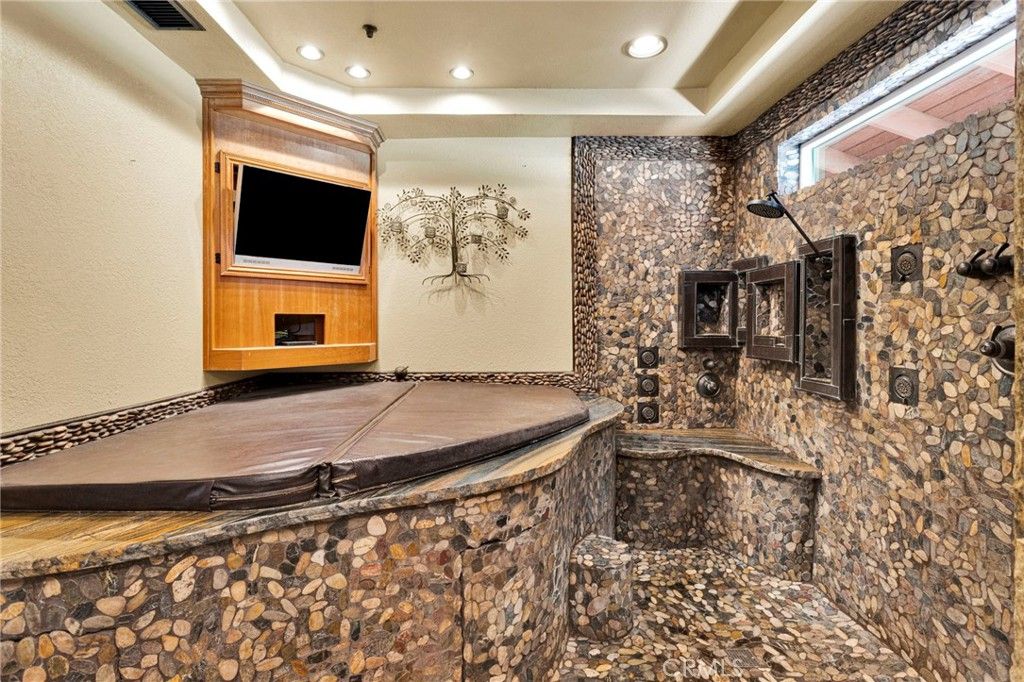 Image 36 of property listing at 13863 Pamlico, Apple Valley, CA 92307