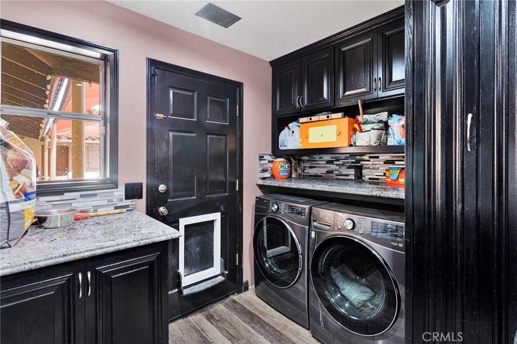 Image 40 of property listing at 13863 Pamlico, Apple Valley, CA 92307