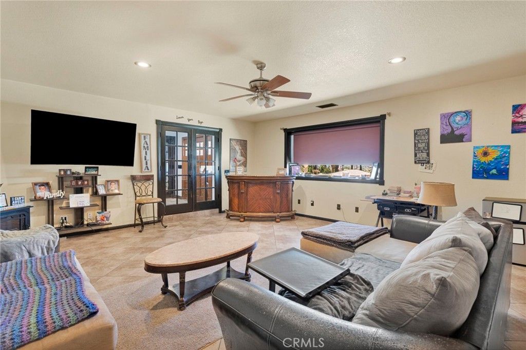 Image 44 of property listing at 13863 Pamlico, Apple Valley, CA 92307