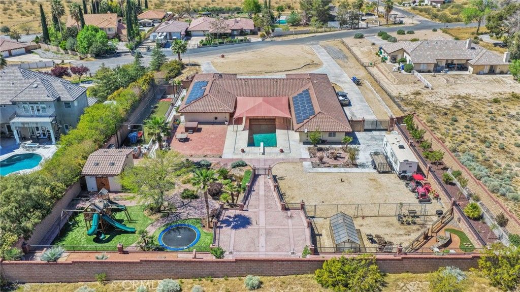 Image 74 of property listing at 13863 Pamlico, Apple Valley, CA 92307