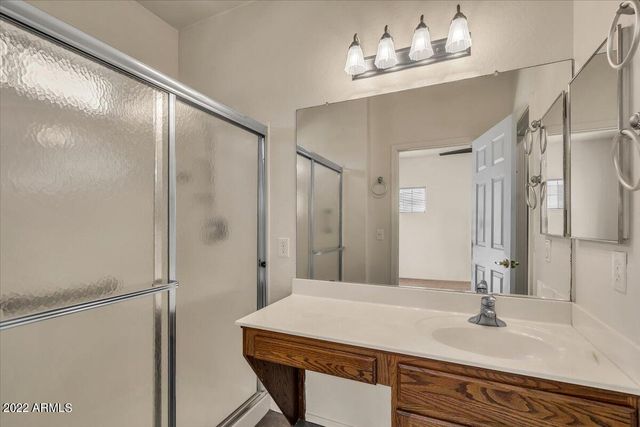 902 E MADELINE Drive, Chandler, AZ 85225